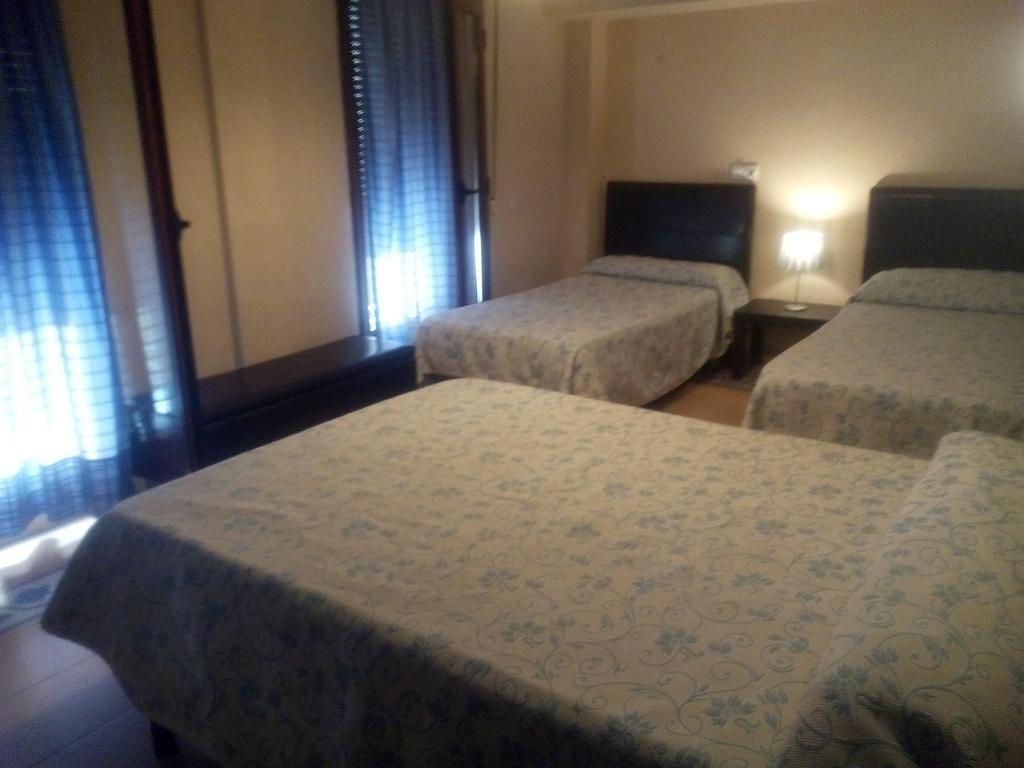 Hostal Sevilla Granada Esterno foto
