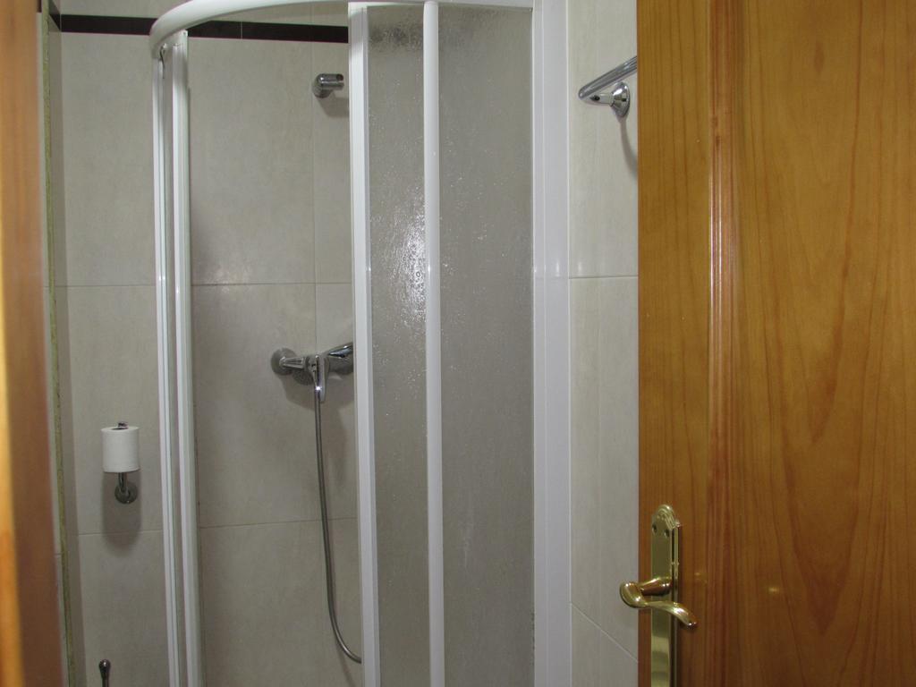 Hostal Sevilla Granada Esterno foto